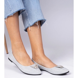 Ballerinas de glitter feminino de prata com uma borboleta 1 Ballerinas de glitter feminino de prata com uma borboleta 1