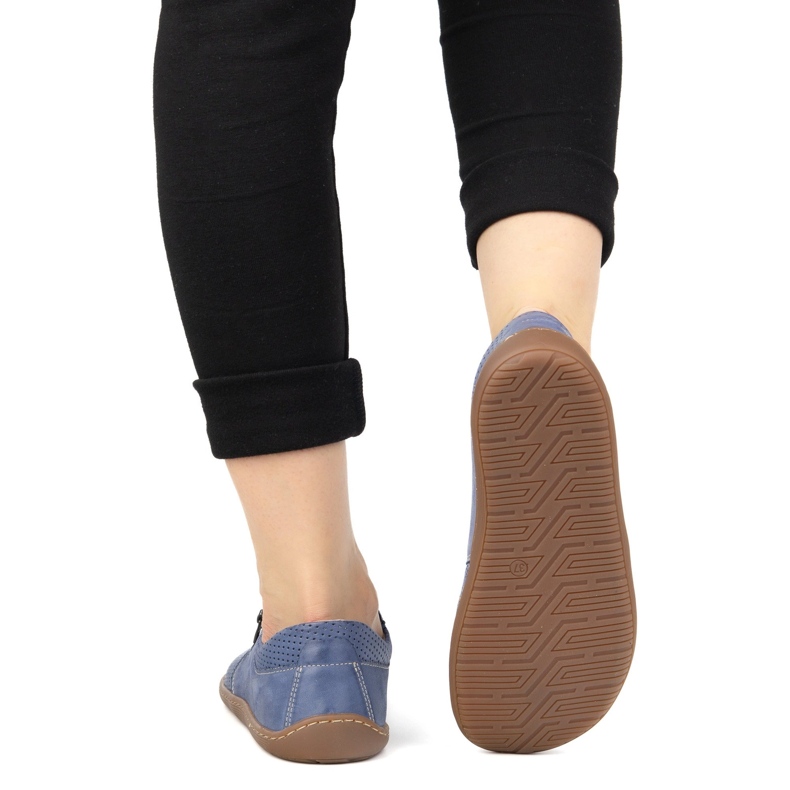 Olivier Sapatos de couro minimalista feminino com os pés descalços 1244 azul marinho perfurado 2