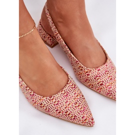 Sandálias trançadas femininas com um delicado multicolor de salto alto multicolorido 2