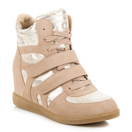 Tênis, tênis castanho 1