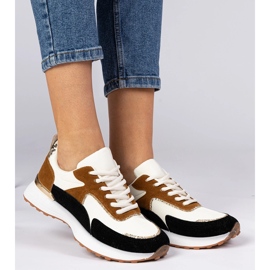 Tênis brancos e brancos femininos com glitter 2