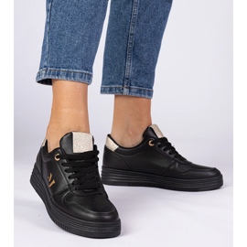 Tênis de mulheres negras com glitter dourado preto 1