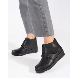 Botas femininas com isolamento preto 1