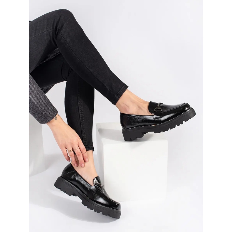 Goodin Mocassins femininos negros em plataforma decorada com corrente preto 2
