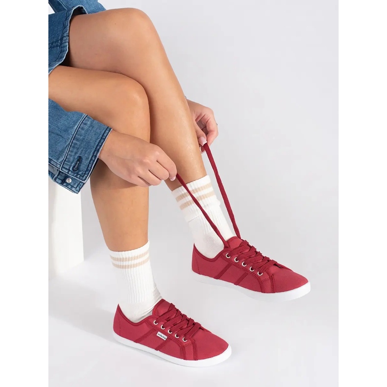 Tênis feminino cano baixo vermelho 1