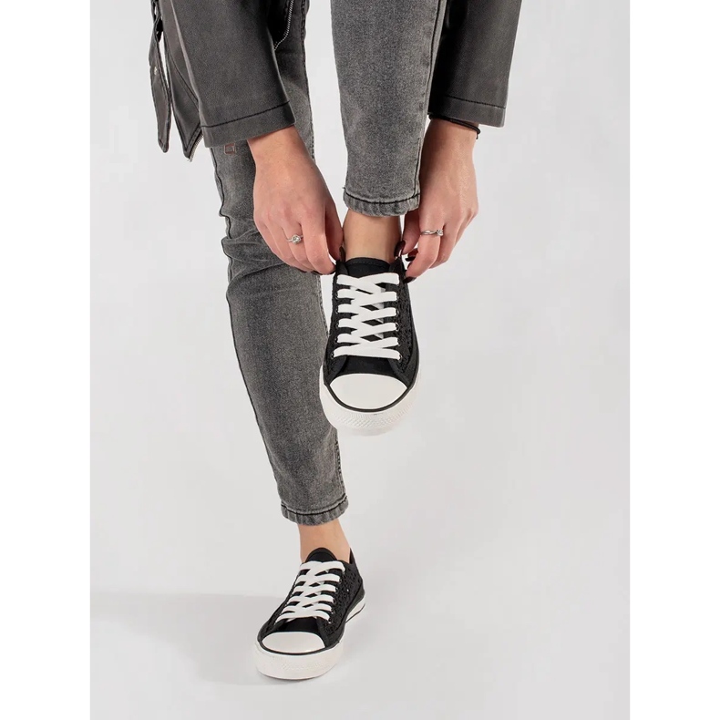 Black Openwork amarrado tênis preto 2