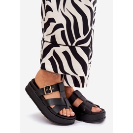 Flips femininos na plataforma com listras e preto preto 1