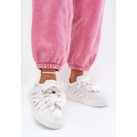 Tênis de couro ECO na plataforma branca branco 2