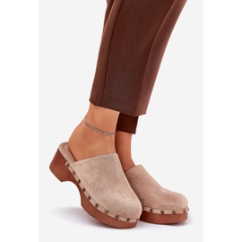 Tamancos femininos com Eco Suede Studs Beige bege 1
