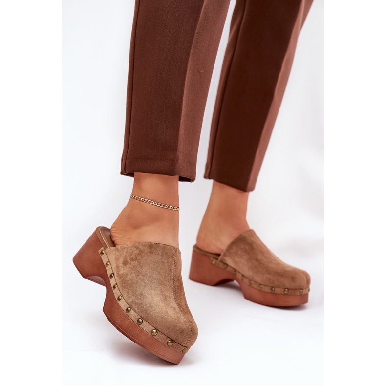 Tapela os flip -flops femininos com camelo de camurça ecológica castanho 2 Tapela os flip -flops femininos com camelo de camurça ecológica castanho 2