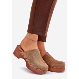 Tapela os flip -flops femininos com camelo de camurça ecológica castanho 1 Tapela os flip -flops femininos com camelo de camurça ecológica castanho 1