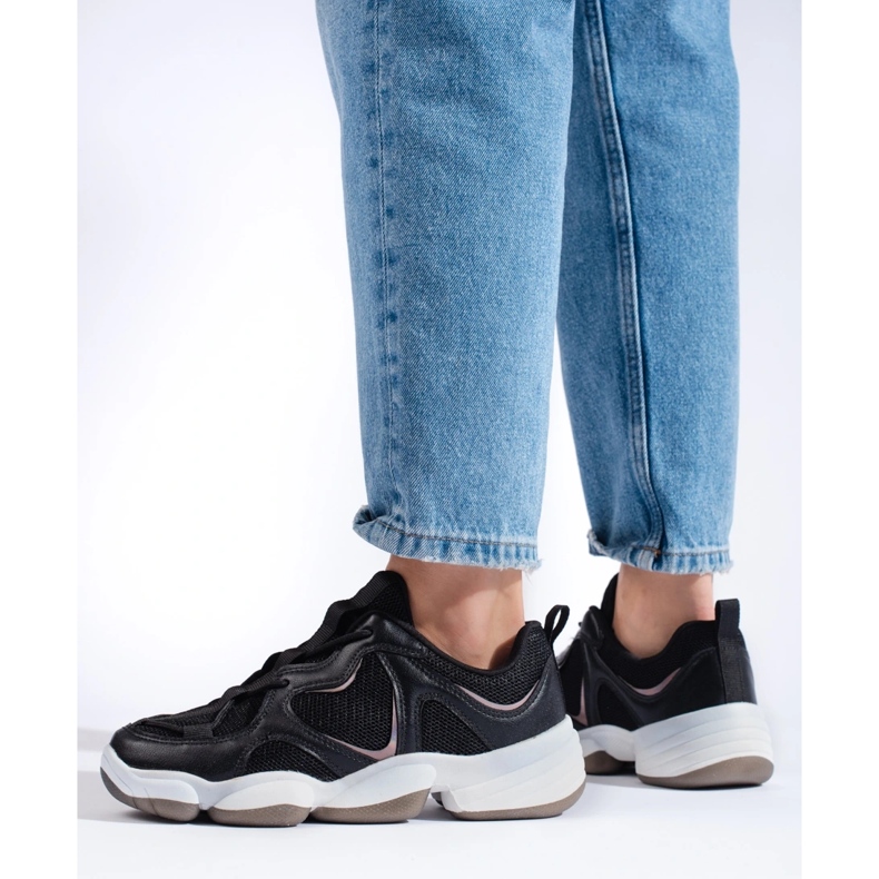 Kylie Tênis Pretos Elegantes 2