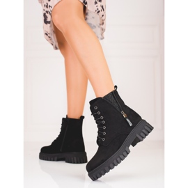 Botins femininos com atacadores e parte superior decorativa preto 1