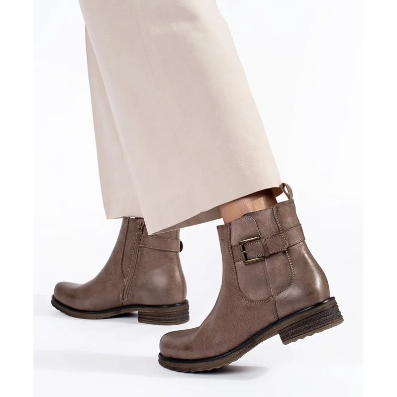 Botas femininas marrons de salto baixo castanho 1