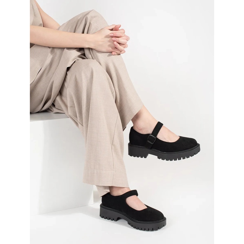 Goodin Sapatos pretos na plataforma de camurça 2