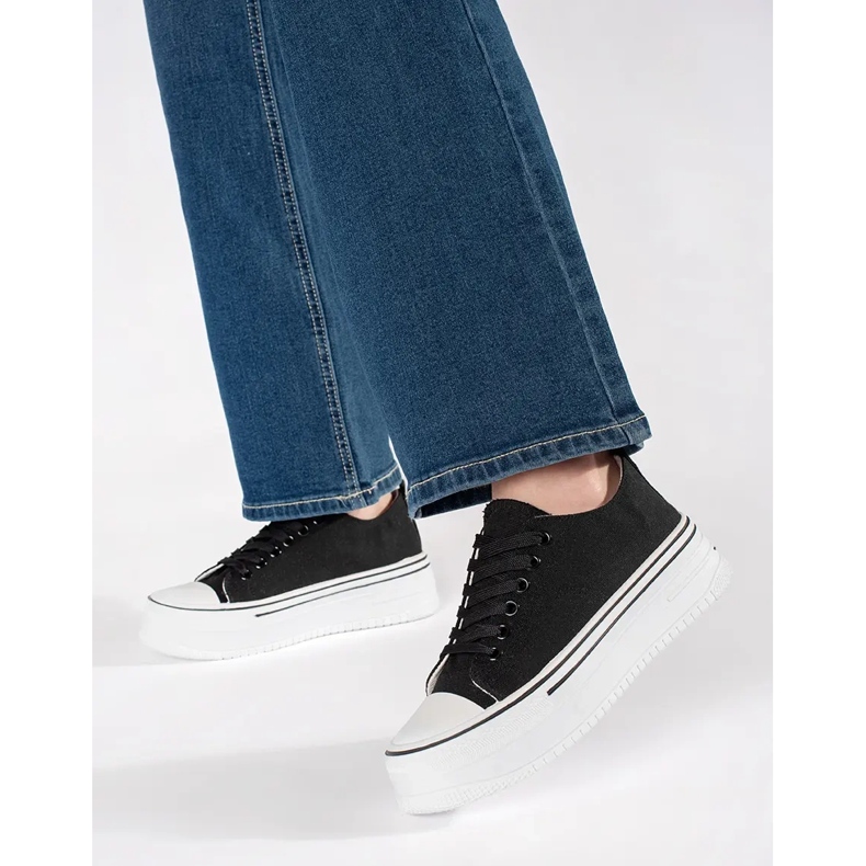 Tênis feminino preto com sola grossa 1 Tênis feminino preto com sola grossa 1