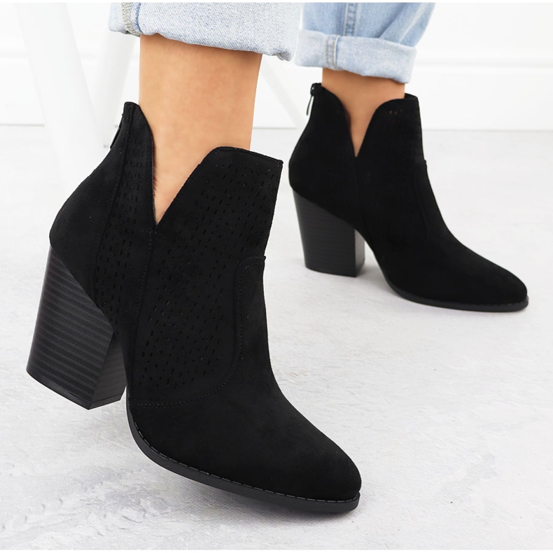 S.Barski Botas de camurça feminina no estande Black Openwork S. Barski Hy51-060 preto 2