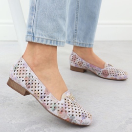 Sapatos femininos de salto baixo com flores M. Daszyński SA222-3 multicolorido 2 Sapatos femininos de salto baixo com flores M. Daszyński SA222-3 multicolorido 2