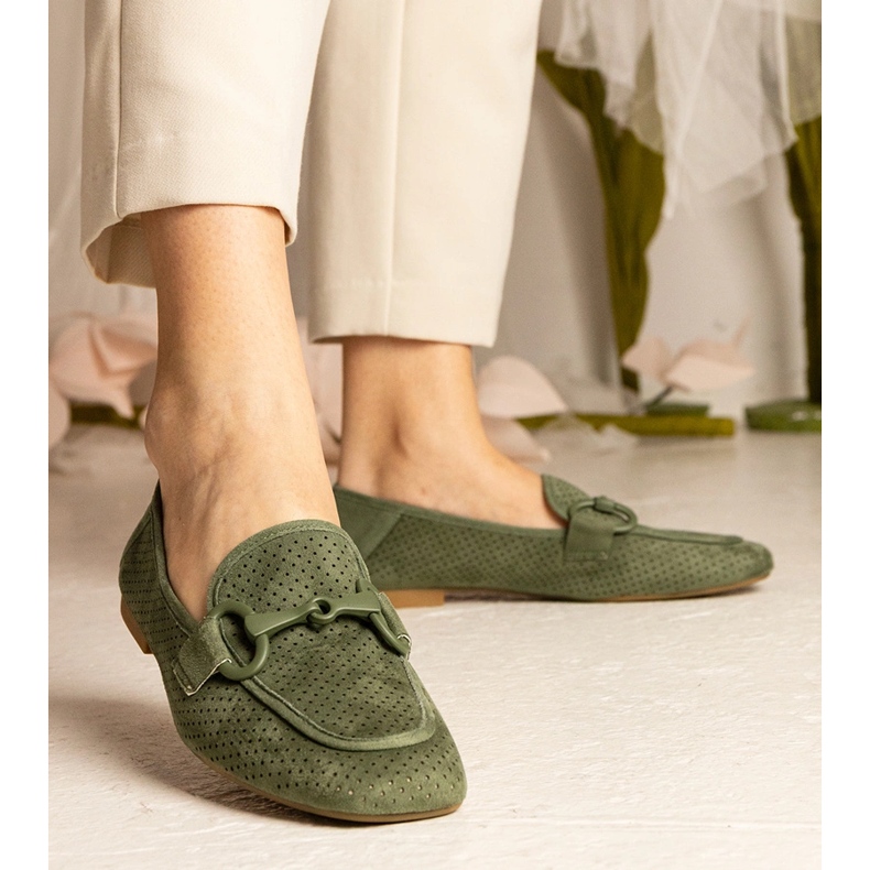 Mocassins Open de Mulheres Verdes com um ornamento 2 Mocassins Open de Mulheres Verdes com um ornamento 2