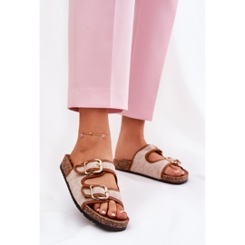 Flip de materiais femininos em uma plataforma de cortiça com fivelas de camelo castanho 2 Flip de materiais femininos em uma plataforma de cortiça com fivelas de camelo castanho 2