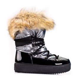 Botas de neve femininas em uma plataforma com pele preto 1