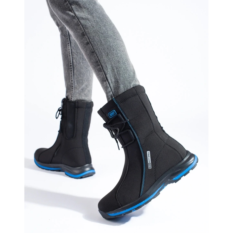 Sapatos de trekking de mulher com casaco de pele de carneiro DK preto 1