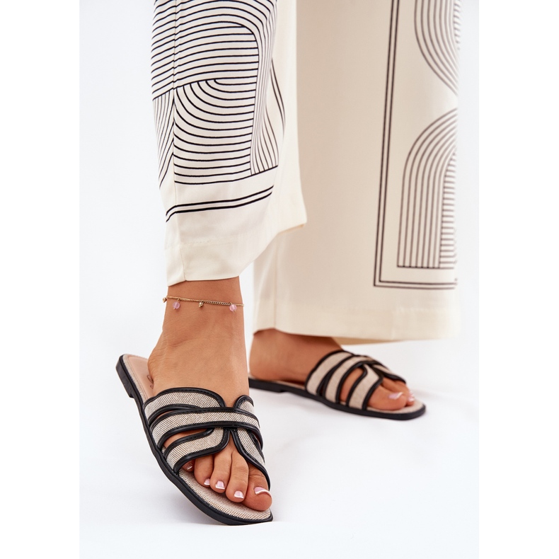 Chinelos clássicos femininos femininos e pretos bege 2