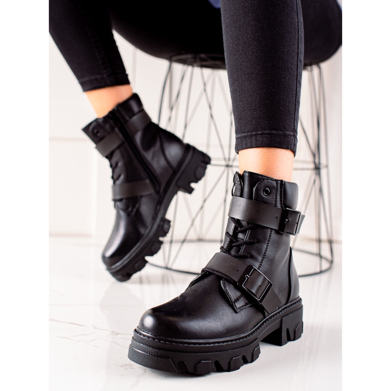 Trabalhadores com fivelas pretas preto 2