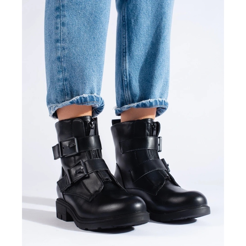 Trabalhadores Negros Casuais preto 2