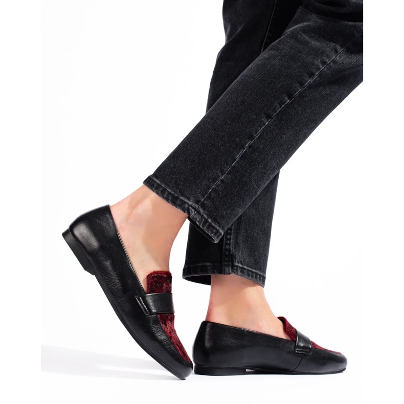 Botas baixas pretas e bordô com pele preto 2