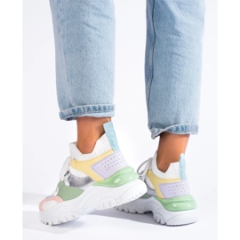 Tênis coloridos sem salto branco 1