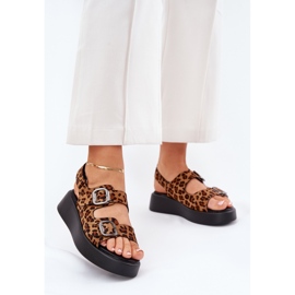 Sandálias femininas na plataforma e cunhas com fivelas leopardas marrons castanho 2