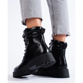 Botins femininos pretos com cadarço 2 Botins femininos pretos com cadarço 2