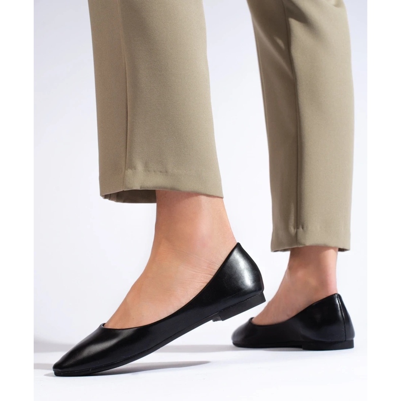 Sapatilhas clássicas femininas negras preto 1