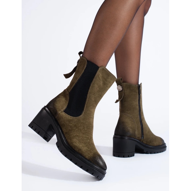 Botas femininas em poste com cabedal alto Vinceza marrom 2