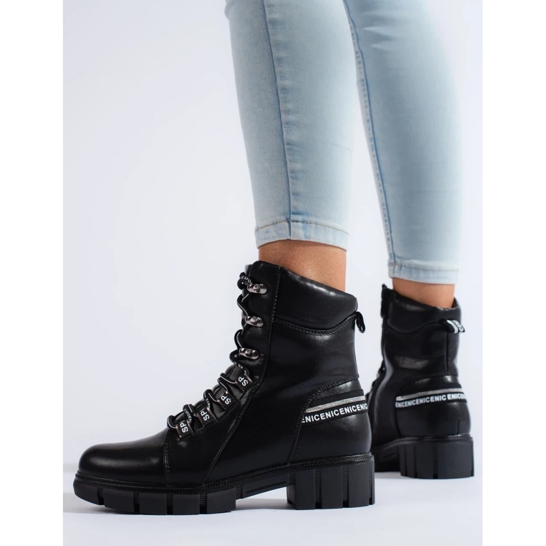 Malas de senhora pretas com atacadores preto 1