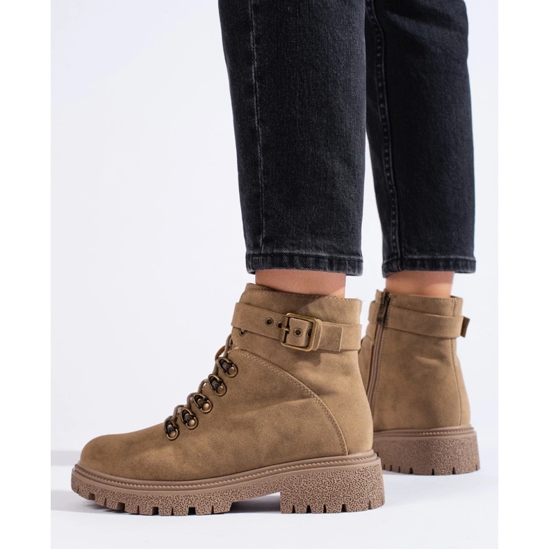 Botas femininas de camurça bege 1