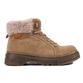 Botas femininas marrons com pele de carneiro bege 1