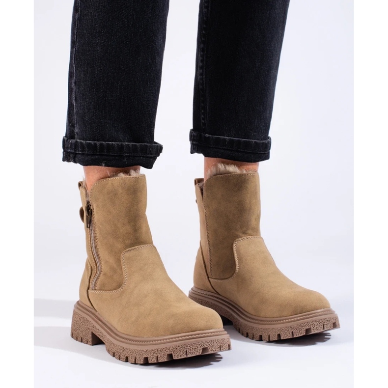 Botas isoladas femininas castanho 1