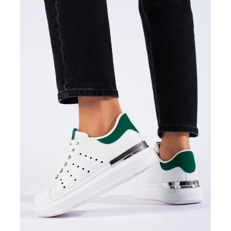 Tênis branco Shelovet com sola grossa 2