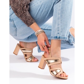 Vinceza Sandálias de tacão de mulher bege e dourado, Vineza 1