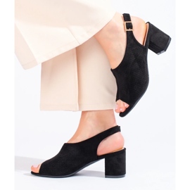 W. Potocki Sandália salto alto com recortes preto Shelovet. 1