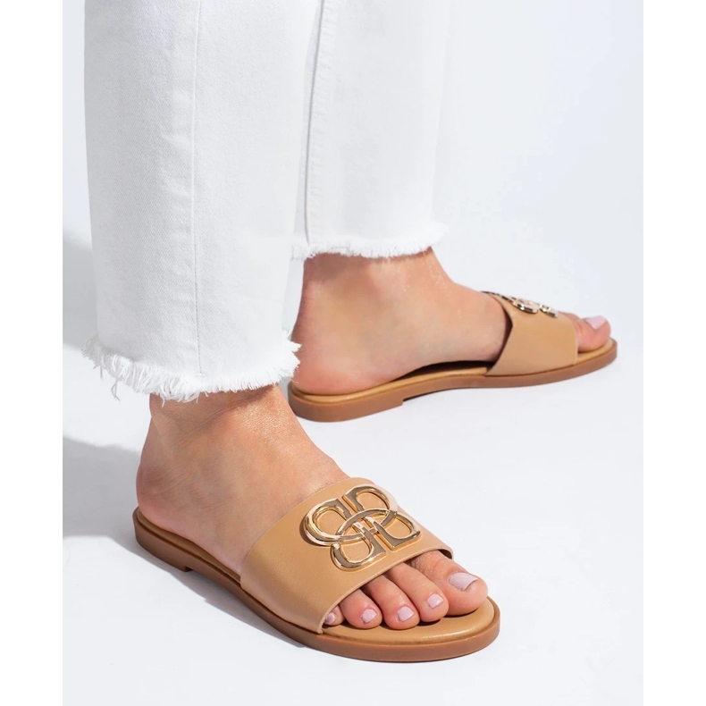 Chinelos Shelovet pretos clássicos de mulher bege 2