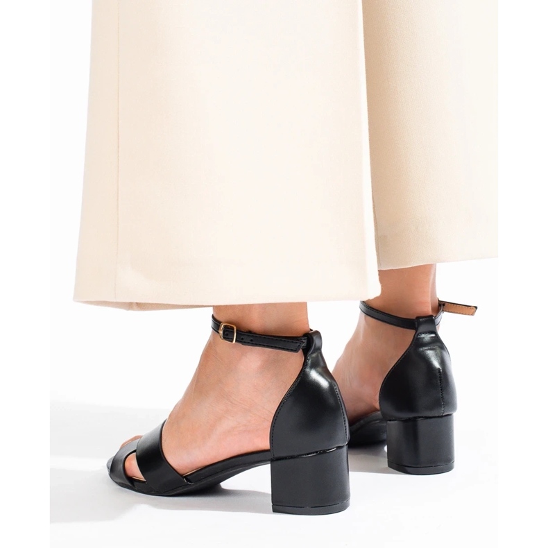 Sandália preta de salto baixo, Shelovet preto 2