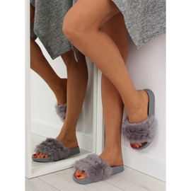 Chinelos cinza com pele S37 cinza 1