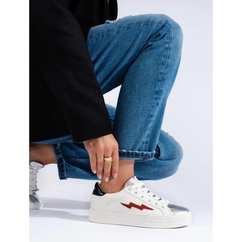 Sapatilhas brancas de mulher Shelovet branco 2