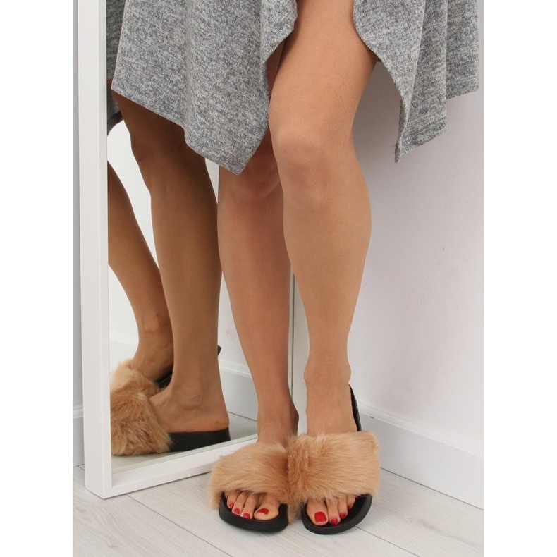 Chinelos de pele bege S36 bege 1 Chinelos de pele bege S36 bege 1