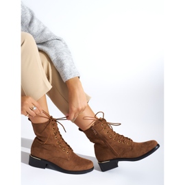 Botins femininos castanhos com atacadores e salto baixo 2