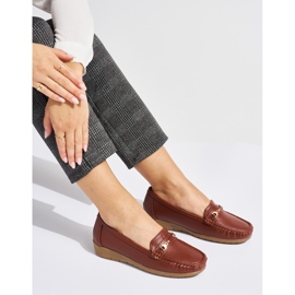 Mocassins femininos marrons com decoração marrom 1
