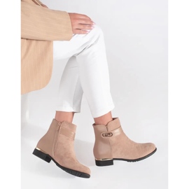 Botins femininos bege com elementos dourados 2